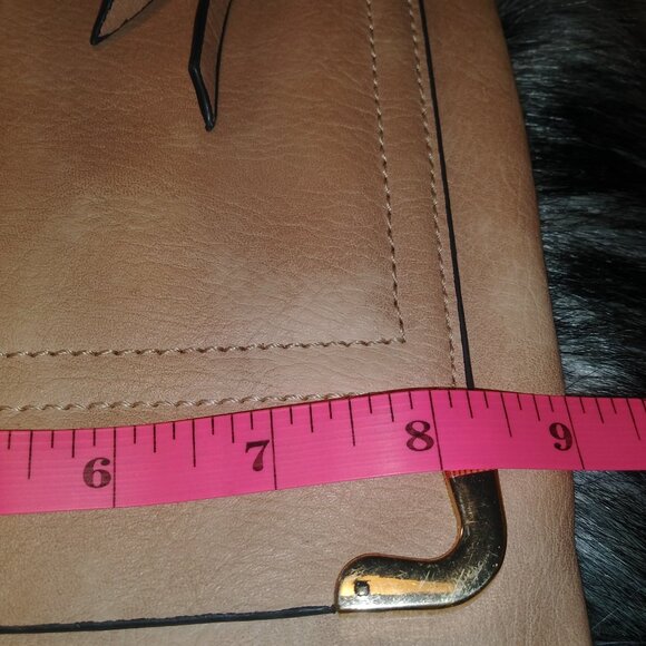 Vegan Leather Crossbody Bag - Picture 7 of 8